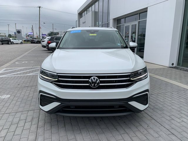 2023 Volkswagen Tiguan SE