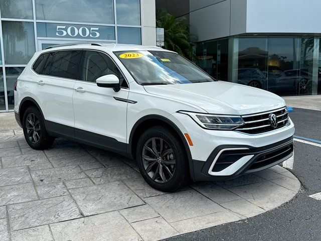 2023 Volkswagen Tiguan SE