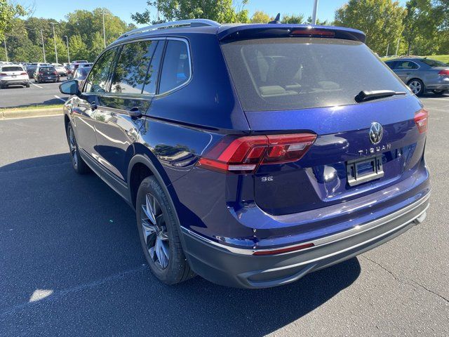 2023 Volkswagen Tiguan SE