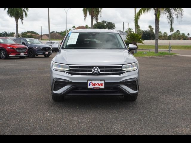 2023 Volkswagen Tiguan SE