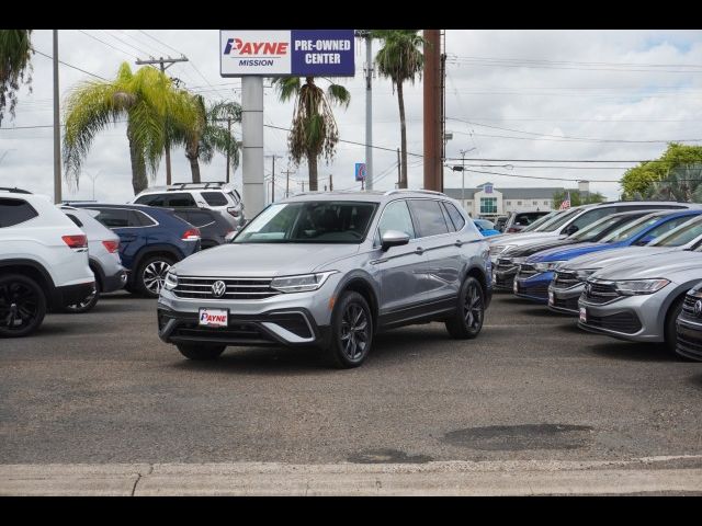 2023 Volkswagen Tiguan SE