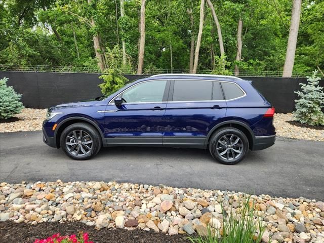 2023 Volkswagen Tiguan SE