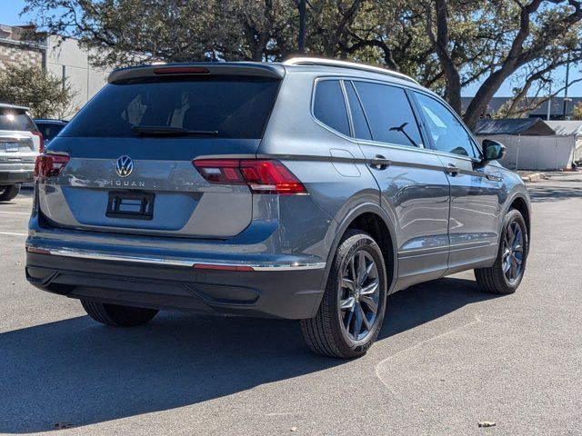 2023 Volkswagen Tiguan SE