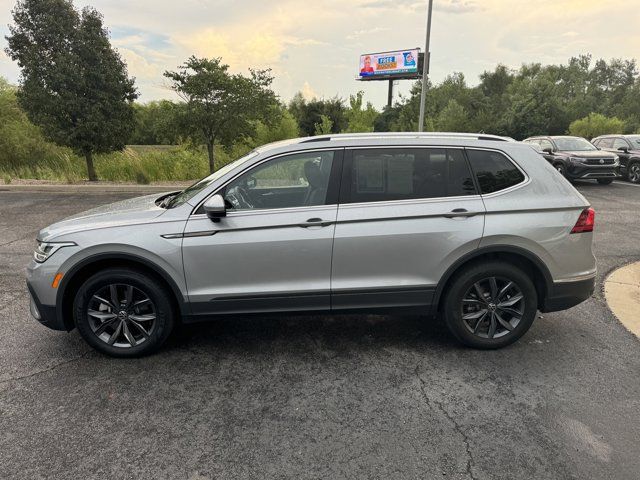 2023 Volkswagen Tiguan SE