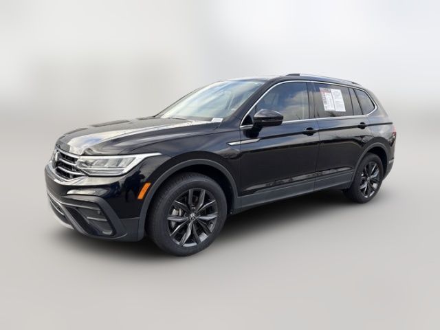 2023 Volkswagen Tiguan SE