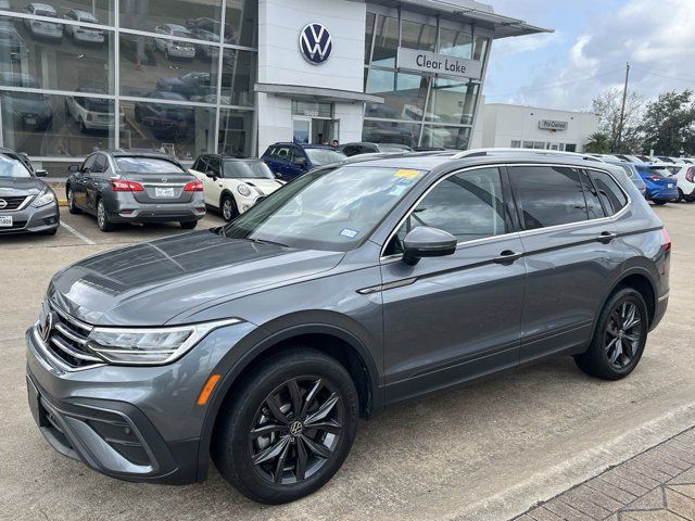 2023 Volkswagen Tiguan SE