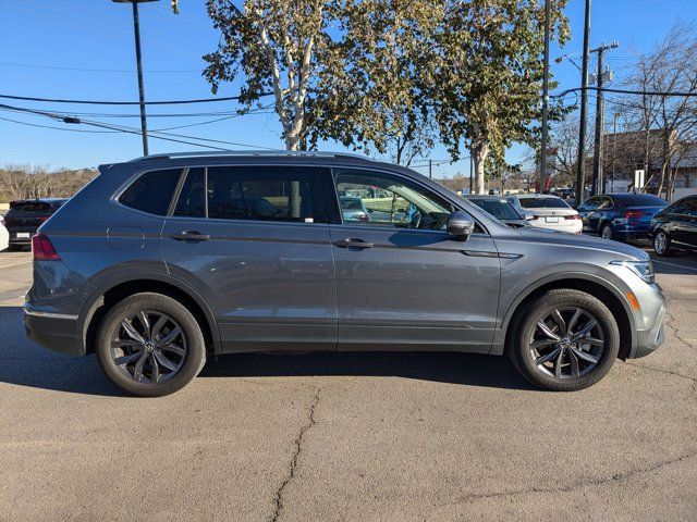 2023 Volkswagen Tiguan SE