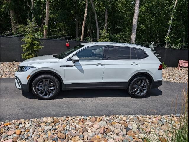 2023 Volkswagen Tiguan SE