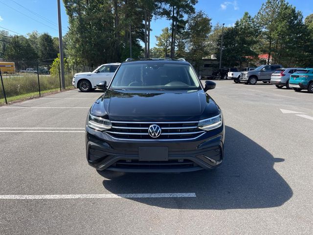 2023 Volkswagen Tiguan SE