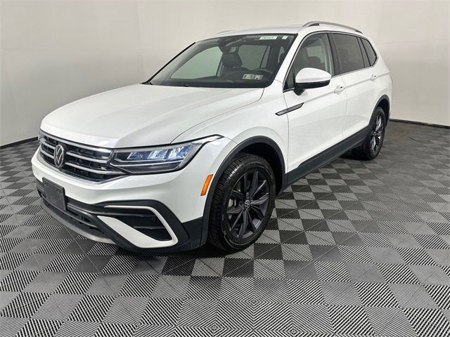 2023 Volkswagen Tiguan SE