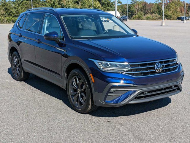 2023 Volkswagen Tiguan SE