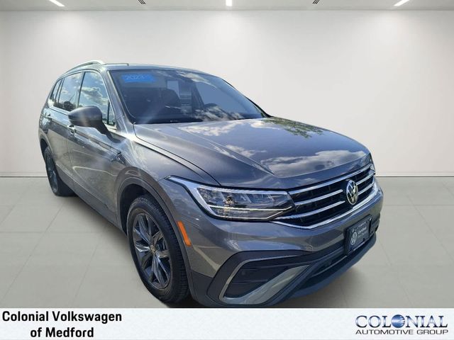 2023 Volkswagen Tiguan SE