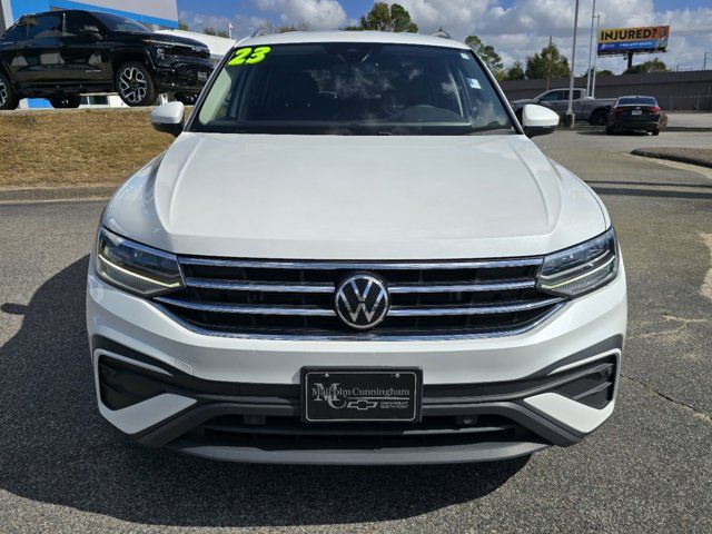 2023 Volkswagen Tiguan SE