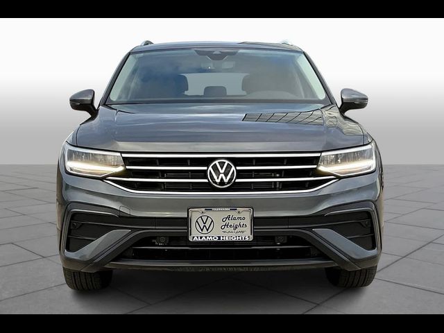 2023 Volkswagen Tiguan SE