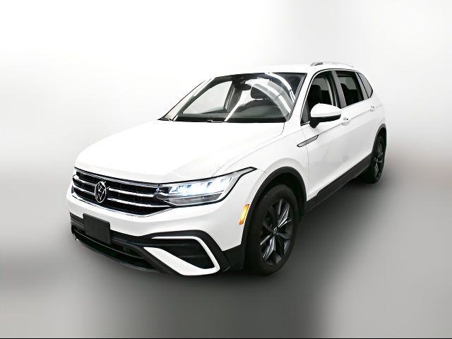 2023 Volkswagen Tiguan SE