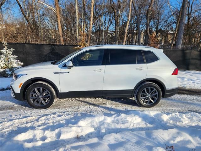 2023 Volkswagen Tiguan SE