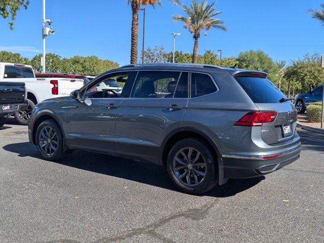 2023 Volkswagen Tiguan SE