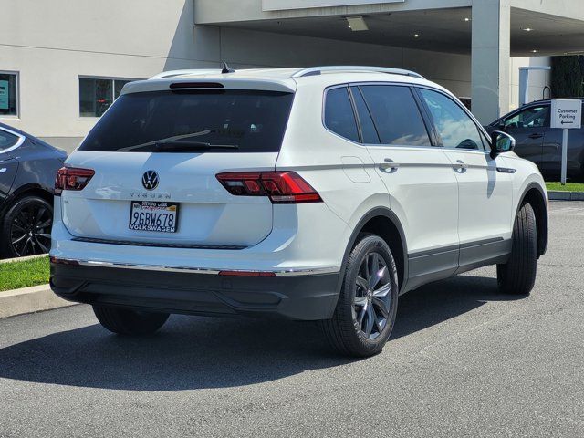 2023 Volkswagen Tiguan SE