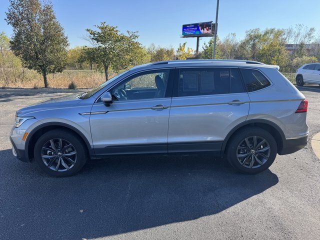 2023 Volkswagen Tiguan SE