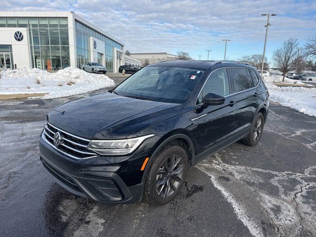 2023 Volkswagen Tiguan SE