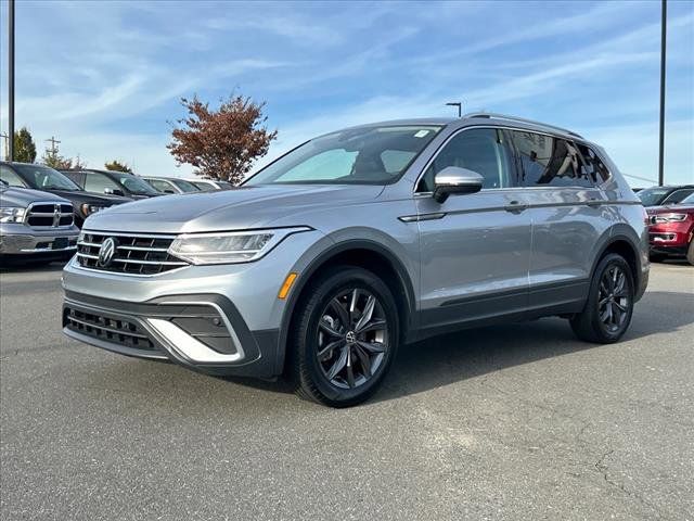 2023 Volkswagen Tiguan SE