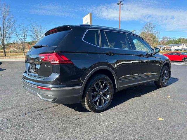 2023 Volkswagen Tiguan SE