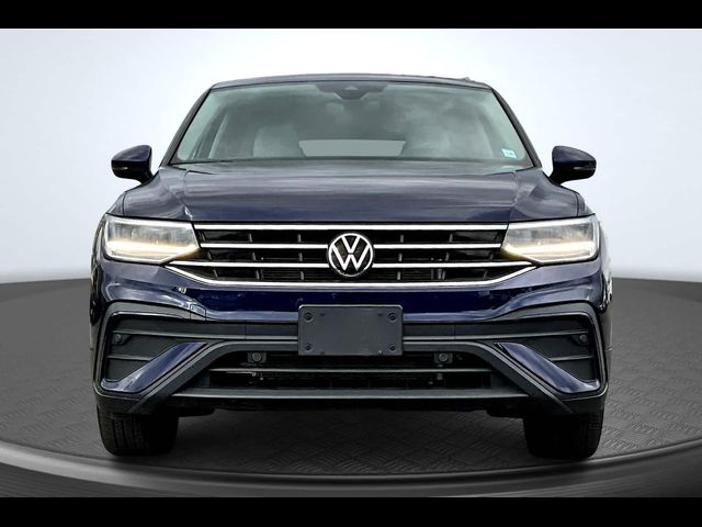 2023 Volkswagen Tiguan SE