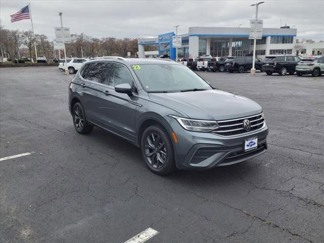 2023 Volkswagen Tiguan SE