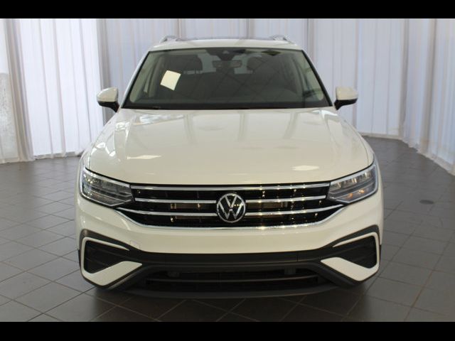 2023 Volkswagen Tiguan SE