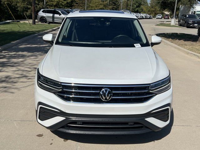 2023 Volkswagen Tiguan SE