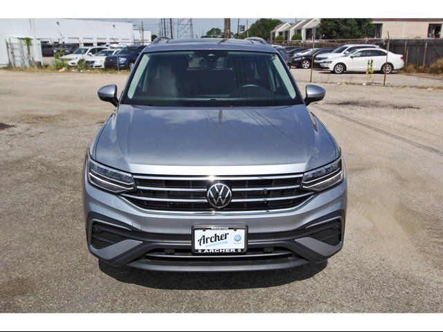 2023 Volkswagen Tiguan SE