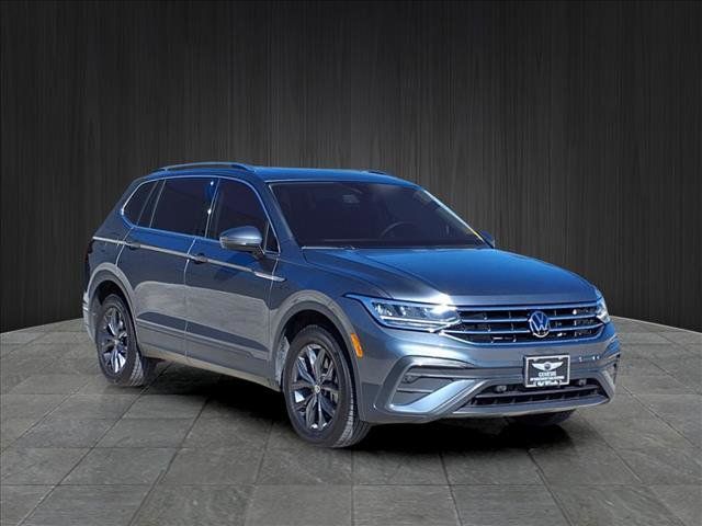 2023 Volkswagen Tiguan SE