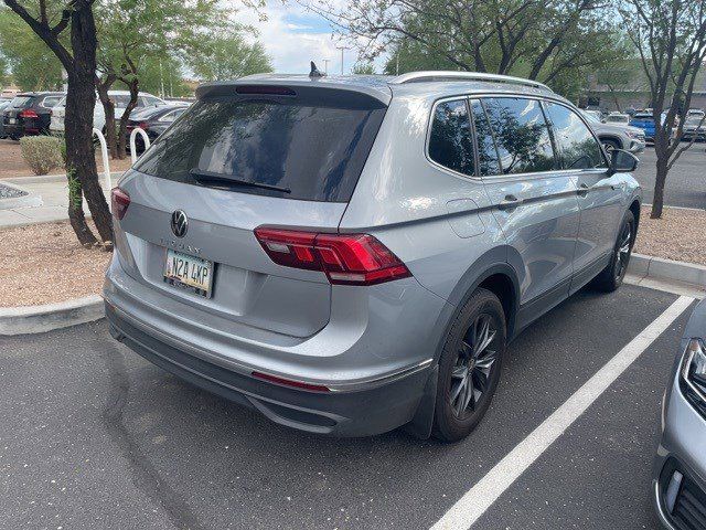 2023 Volkswagen Tiguan SE