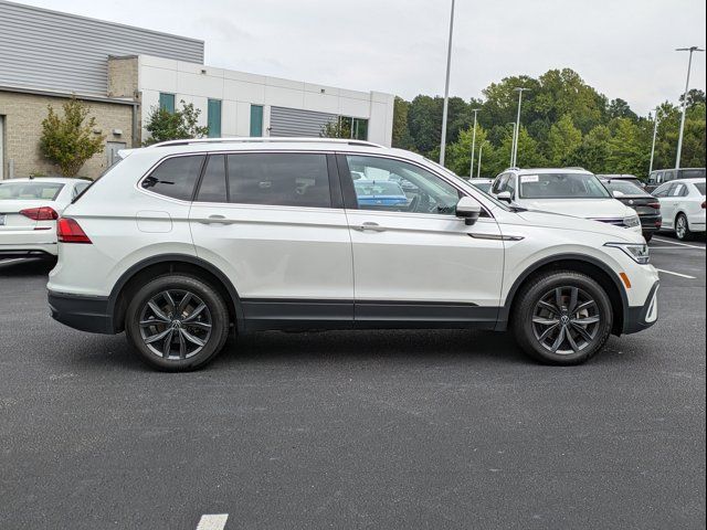 2023 Volkswagen Tiguan SE