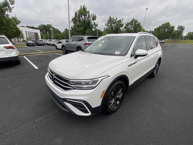 2023 Volkswagen Tiguan SE