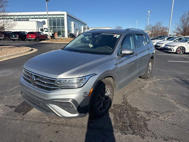 2023 Volkswagen Tiguan SE