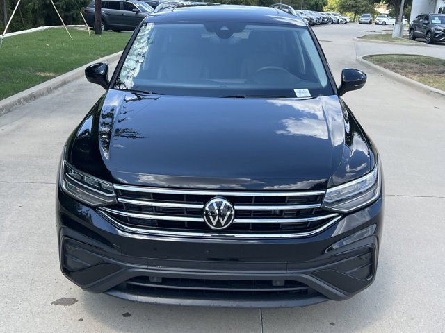 2023 Volkswagen Tiguan SE