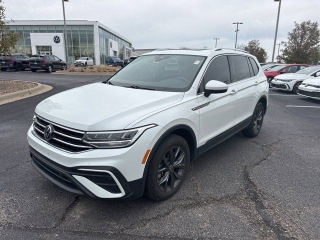 2023 Volkswagen Tiguan SE