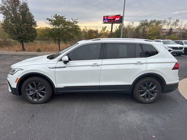 2023 Volkswagen Tiguan SE