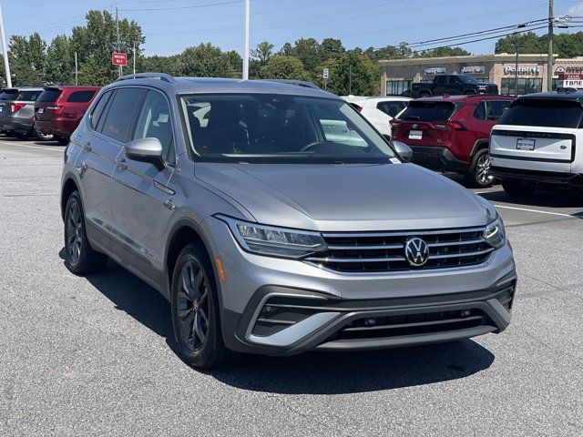 2023 Volkswagen Tiguan SE