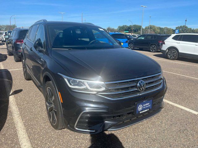 2023 Volkswagen Tiguan SEL R-Line