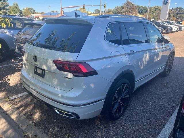 2023 Volkswagen Tiguan SEL R-Line