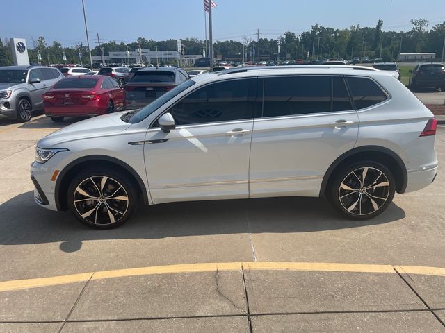 2023 Volkswagen Tiguan SEL R-Line