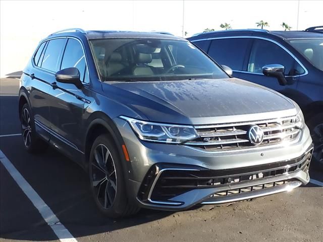 2023 Volkswagen Tiguan SEL R-Line