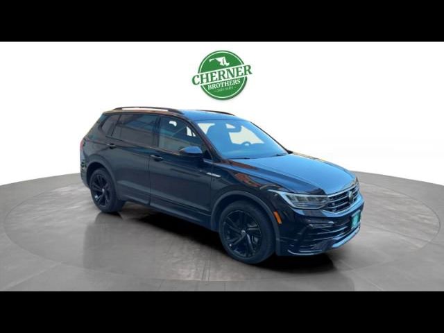 2023 Volkswagen Tiguan SE R-Line Black
