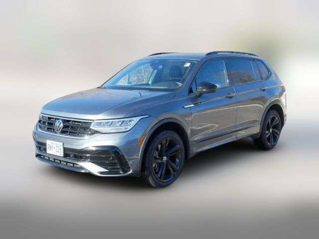 2023 Volkswagen Tiguan SE R-Line Black