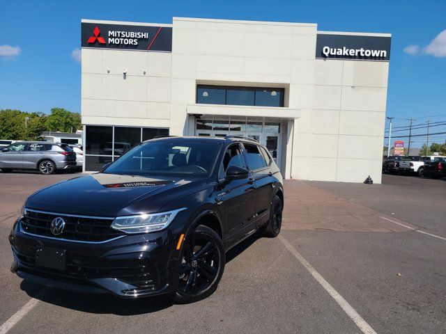 2023 Volkswagen Tiguan SE R-Line Black