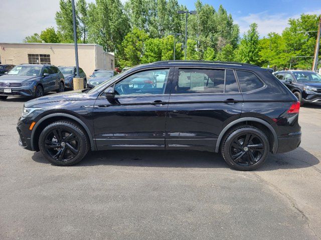 2023 Volkswagen Tiguan SE R-Line Black