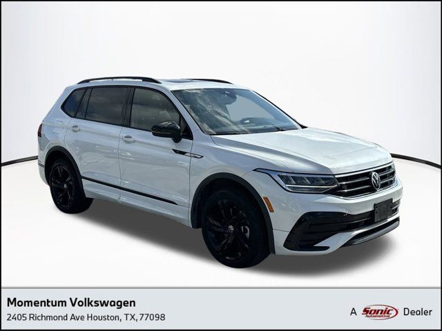 2023 Volkswagen Tiguan SE R-Line Black