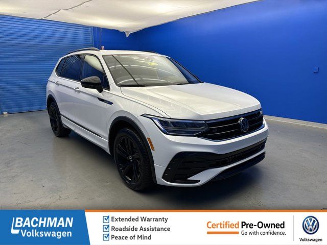 2023 Volkswagen Tiguan SE R-Line Black